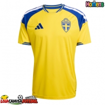 Camisa de Futebol Suécia Equipamento Principal Mundo 2026 Manga Curta